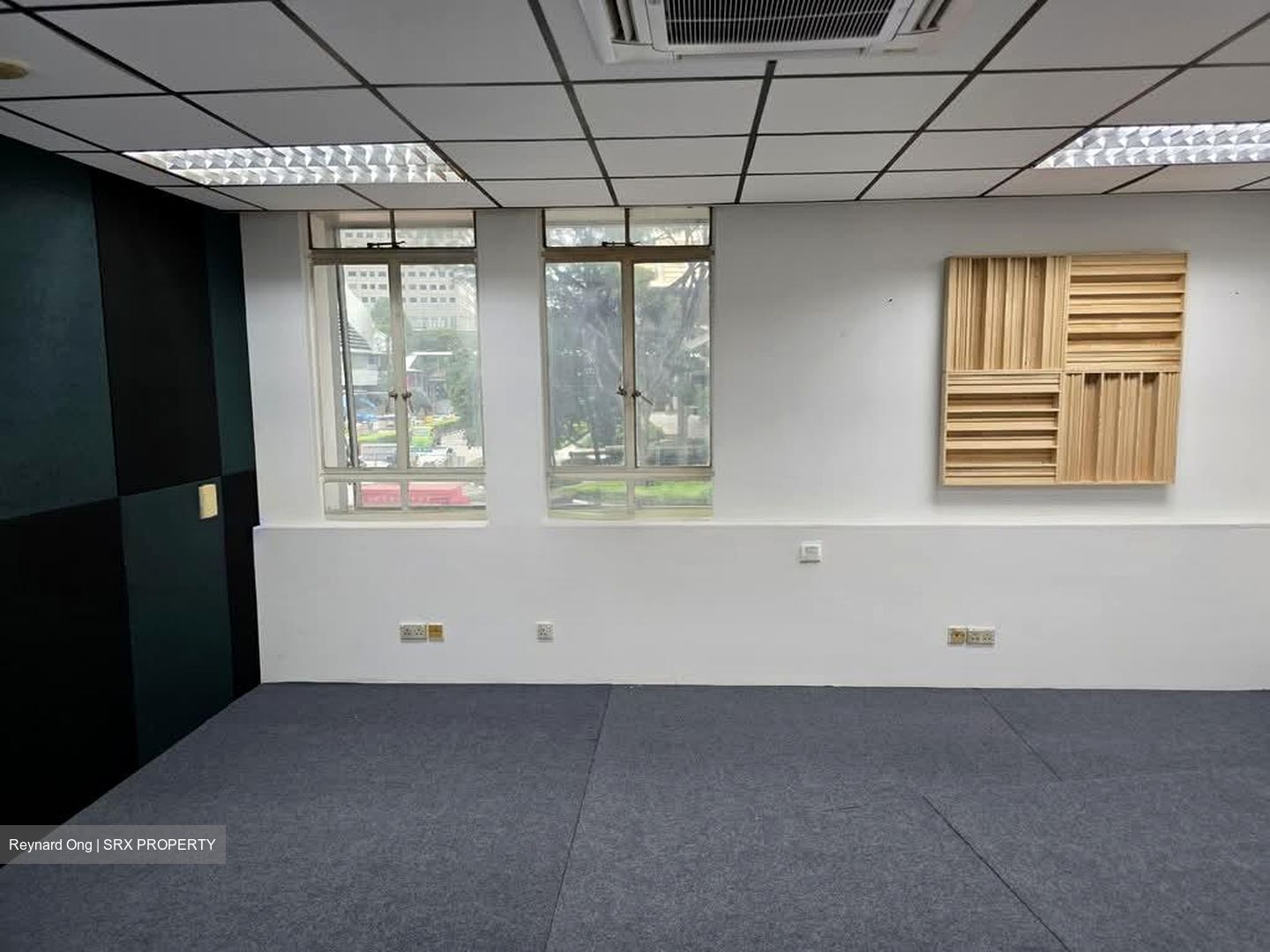 Kheng Chiu Building (D7), Office #558257881